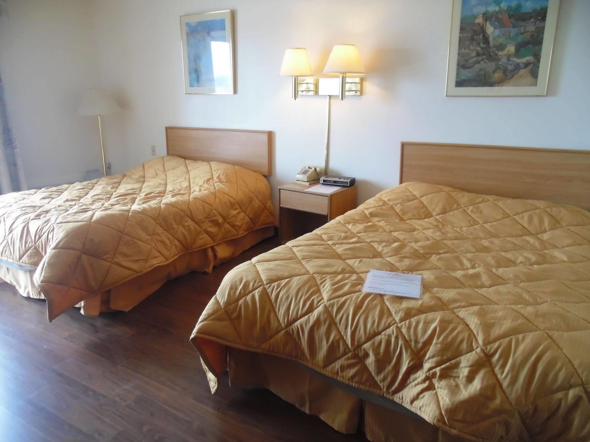 Broadview Inn Suites Galesburg Exteriör bild